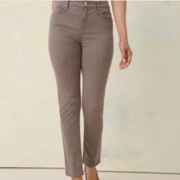 Chico's So Slimming Girlfriend Ankle Jeans - Picture 1 of 6